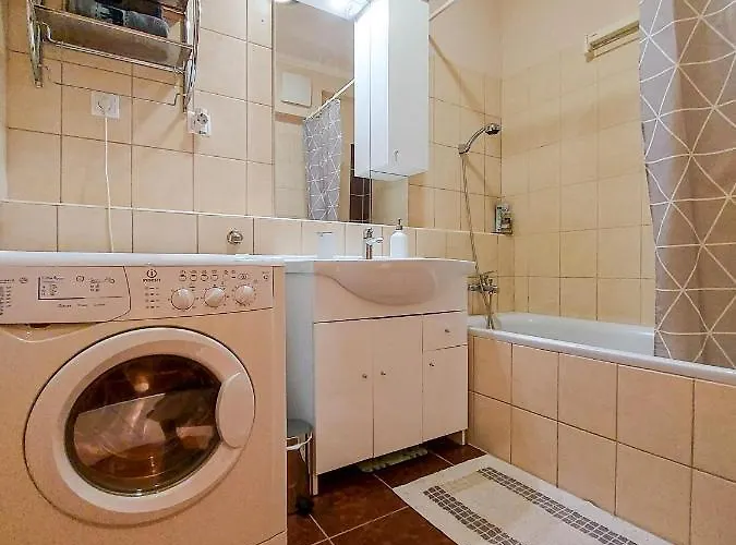 Harmony - Balcony, Ac, Free Parking, Metro, Self Check-in Appartement Budapest